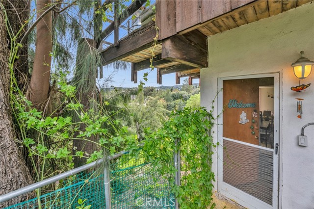 Detail Gallery Image 19 of 19 For 5114 Medina Rd, Woodland Hills,  CA 91364 - 3 Beds | 2/1 Baths