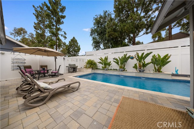 22361 Torino, Laguna Hills CA: https://media.crmls.org/medias/27b32a33-4f3b-4b51-b578-c1601e9c5462.jpg