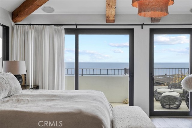 Detail Gallery Image 18 of 42 For 1920 Ocean Way, Laguna Beach,  CA 92651 - 4 Beds | 4 Baths