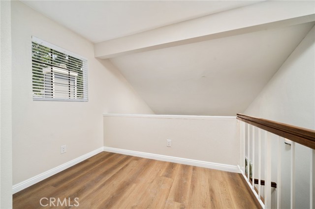270 Fern Court, Azusa CA: https://media.crmls.org/medias/27b4e637-3955-4351-9257-0a1602357413.jpg