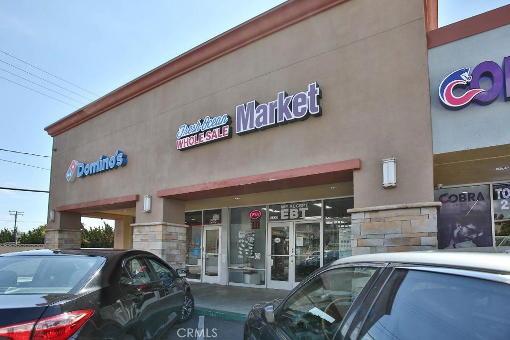 1233 S Euclid Street, Anaheim, CA 92802