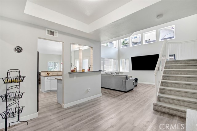 Detail Gallery Image 8 of 15 For 3701 Camino Anguilla, Riverside,  CA 92503 - 3 Beds | 2/1 Baths