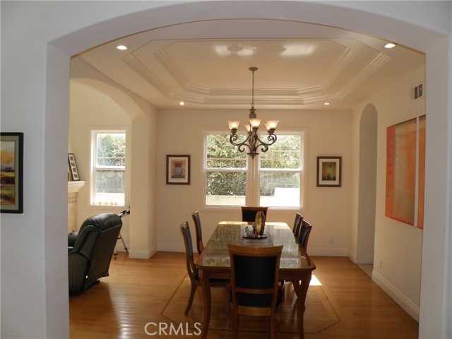 1201 2nd Street, Manhattan Beach CA: https://media.crmls.org/medias/27ba2a4b-3634-441e-87f3-6c3c9665d002.jpg