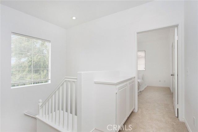 27ba2b0d 5576 46b2 8130 B37b7aeb92f4