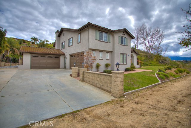 1443 Harness Ln, Norco, CA 92860