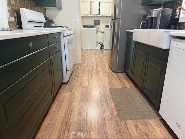 Detail Gallery Image 10 of 30 For 1550 Rimpau #37,  Corona,  CA 92881 - 3 Beds | 2 Baths