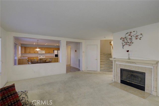 Detail Gallery Image 17 of 34 For 1283 Stephanie, Corona,  CA 92882 - 4 Beds | 2/1 Baths