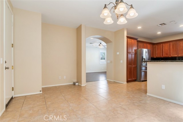 11153 Morningstar Place, Loma Linda CA: https://media.crmls.org/medias/27bd3e96-5ab9-4b28-858a-af2731ede610.jpg