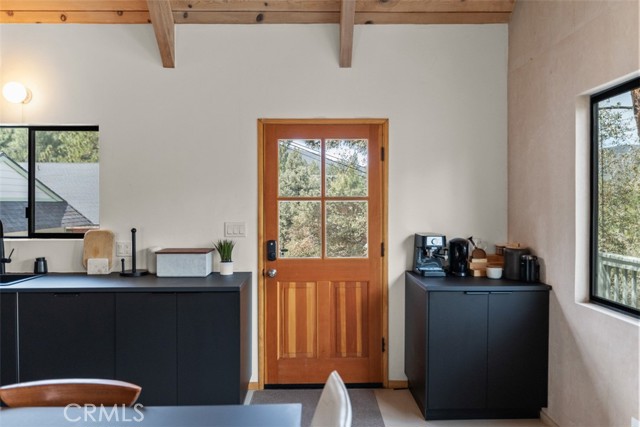 Detail Gallery Image 14 of 75 For 2220 Bernina Dr, –,  CA 93222 - 3 Beds | 2 Baths