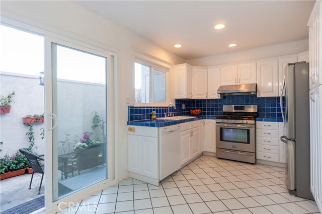 28028 Ridgecove Court, Rancho Palos Verdes, California 90275, 2 Bedrooms Bedrooms, ,1 BathroomBathrooms,Residential,Sold,Ridgecove,SB17034995