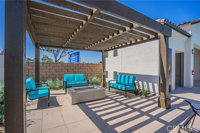 Detail Gallery Image 38 of 48 For 2317 W Broadway #6,  Anaheim,  CA 92804 - 4 Beds | 3/1 Baths