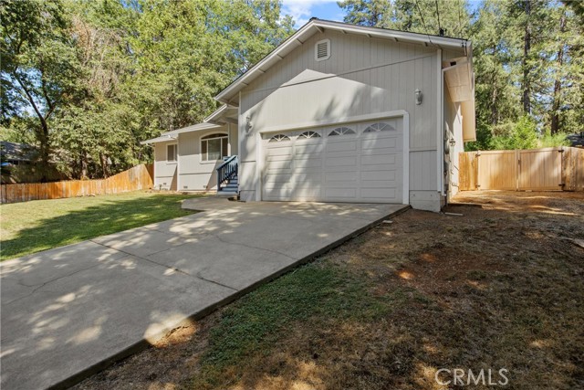 Detail Gallery Image 4 of 25 For 14434 Clarion Way, Magalia,  CA 95954 - 3 Beds | 2 Baths