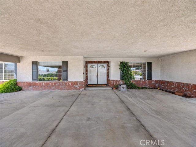 Detail Gallery Image 9 of 33 For 16522 Iwa Rd, Apple Valley,  CA 92307 - 3 Beds | 2 Baths