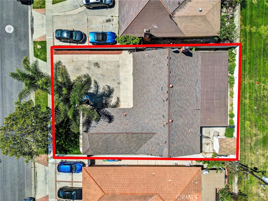 https://media.crmls.org/medias/27c22a56-cc5b-45c4-89f6-b10ceeab1359.jpg?preset=X-Large