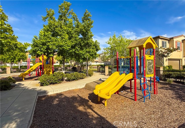 Detail Gallery Image 26 of 27 For 3639 Dunkirk Dr, Oxnard,  CA 93035 - 2 Beds | 2 Baths