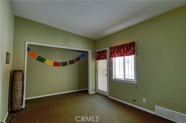 16811 Via Quedo, Desert Hot Springs CA: https://media.crmls.org/medias/27c2ff14-346c-4fd5-9fa8-316ca0dd1465.jpg