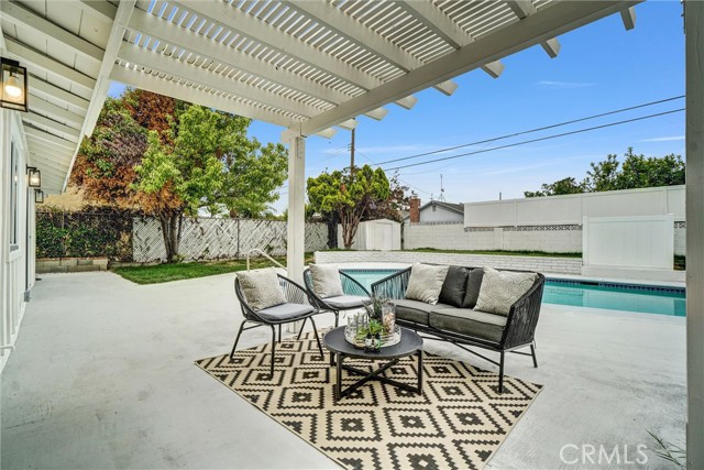 2842 E Virginia Avenue, Anaheim CA: https://media.crmls.org/medias/27c30eef-e8c9-452b-88cd-fc8bd08f5bb3.jpg