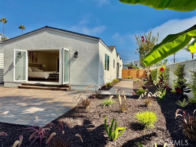102 Trafalgar Lane, San Clemente CA: https://media.crmls.org/medias/27c31f89-ee8a-4e23-9509-dea30fbc1256.jpg