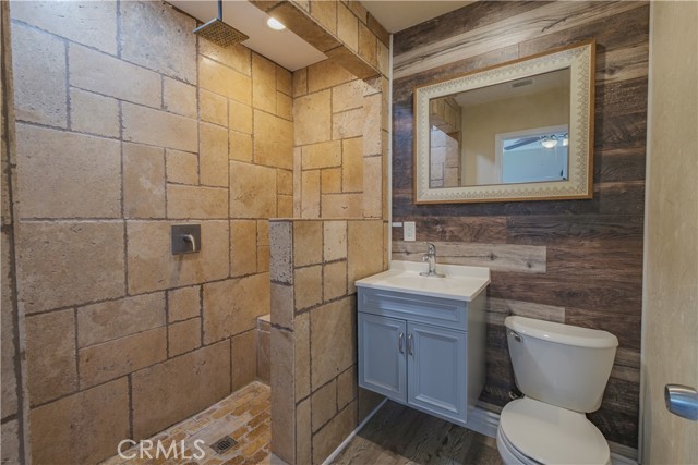 12019 Busiris Ave, Norwalk CA: https://media.crmls.org/medias/27c3df25-951c-4f4e-8de9-295ee63e34f8.jpg
