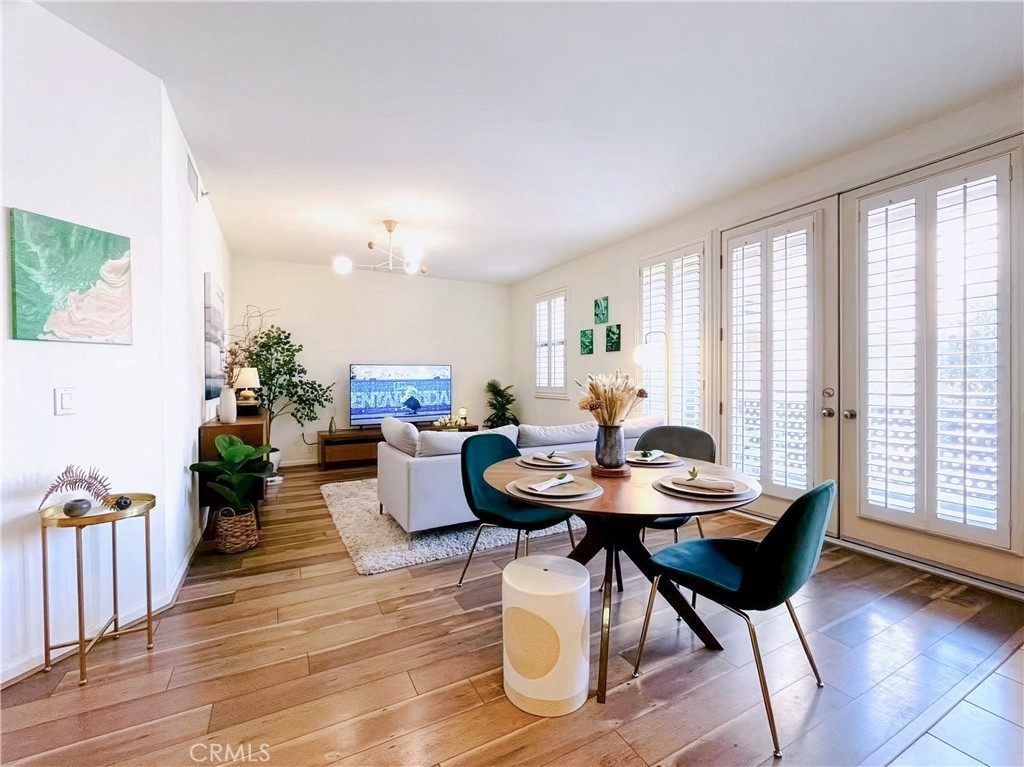 201 E Angeleno Avenue #206