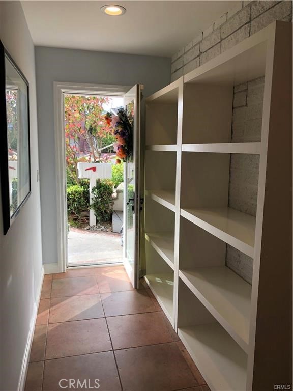 211 Esplanade, San Clemente CA: https://media.crmls.org/medias/27c46f53-304d-4a38-a45e-6660f943c811.jpg
