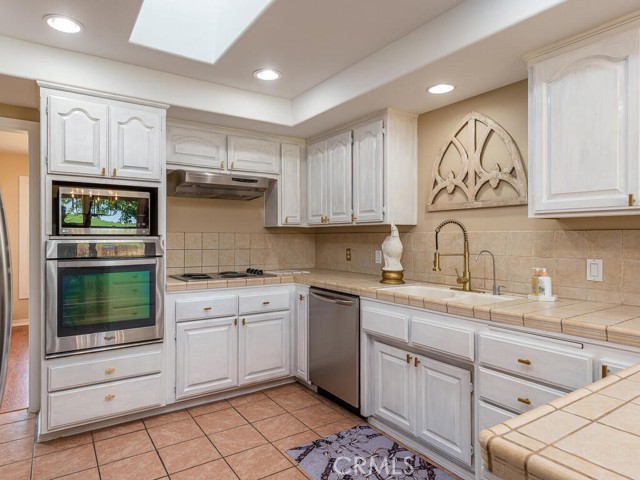 Detail Gallery Image 53 of 74 For 7790 Airport Rd, Paso Robles,  CA 93446 - 6 Beds | 5/2 Baths