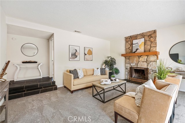 1941 W 235th Place, Torrance CA: https://media.crmls.org/medias/27c4a4b4-1750-48e4-946a-dcd613fe0dc5.jpg