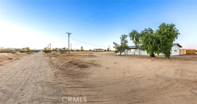 Detail Gallery Image 5 of 39 For 60396 Napa Rd, Landers,  CA 92285 - 2 Beds | 2 Baths