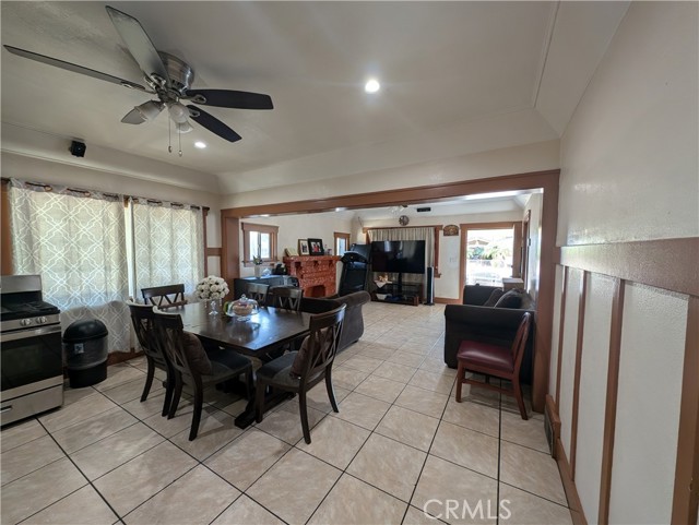 Detail Gallery Image 10 of 23 For 4156 Halldale Ave, Los Angeles,  CA 90062 - 2 Beds | 1 Baths