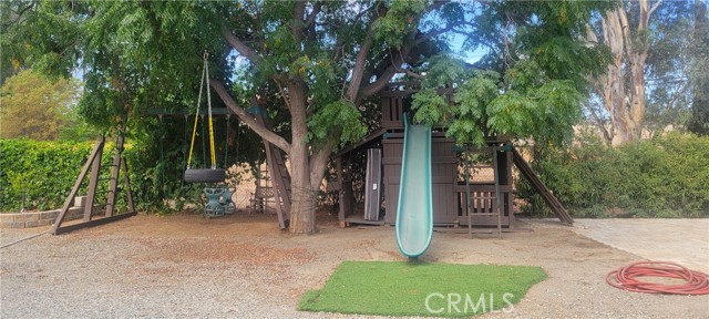 Detail Gallery Image 7 of 17 For 21630 Festus Cir, Perris,  CA 92570 - 3 Beds | 2 Baths