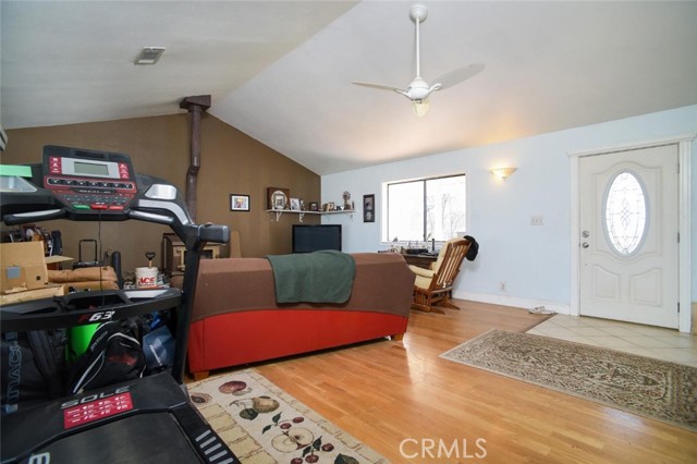 Detail Gallery Image 6 of 32 For 300 Stoney Oaks Bld, Oroville,  CA 95966 - 3 Beds | 2/1 Baths