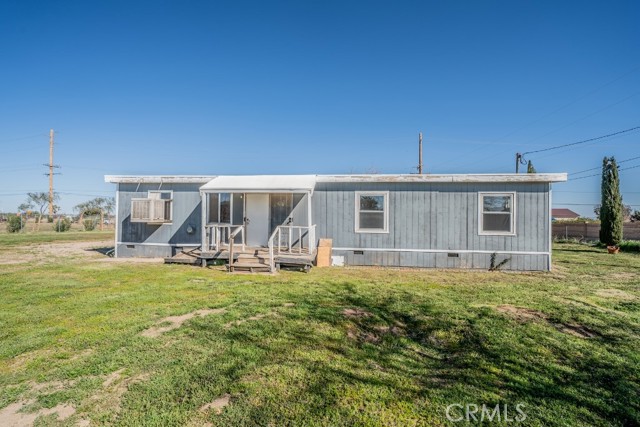 Detail Gallery Image 6 of 33 For 11025 Phelen Rd, Oak Hills,  CA 92344 - 3 Beds | 1 Baths