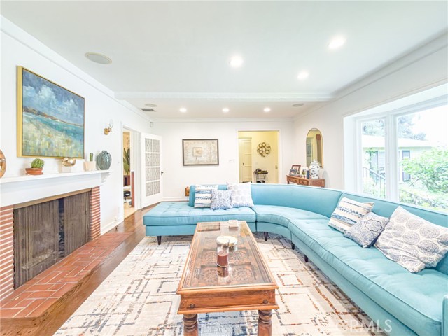 Detail Gallery Image 5 of 40 For 7002 Bryn Mawr Way, Whittier,  CA 90602 - 2 Beds | 2 Baths