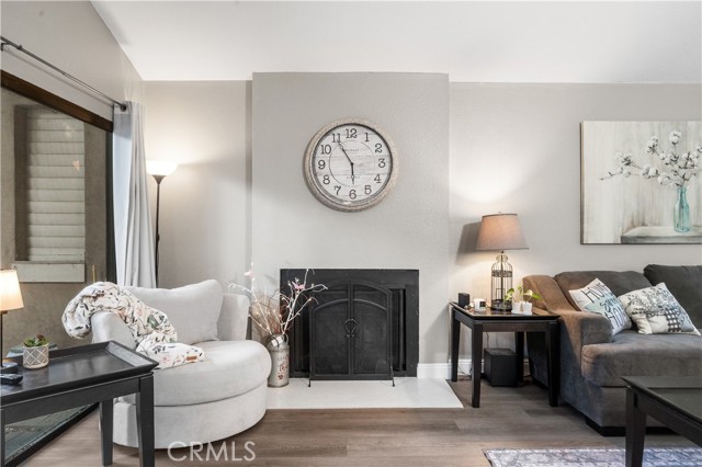 1137 Mountain Gate Road, Upland CA: https://media.crmls.org/medias/27c90b48-0a60-4f61-af52-06124043d2dd.jpg