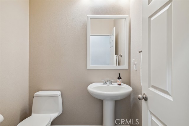 Detail Gallery Image 11 of 24 For 123 Sparrow, Irvine,  CA 92618 - 3 Beds | 2/1 Baths