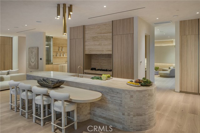 17177 Adlon Road, Encino CA: https://media.crmls.org/medias/27c9bef4-ed8c-440c-b687-f2f350b88c24.jpg