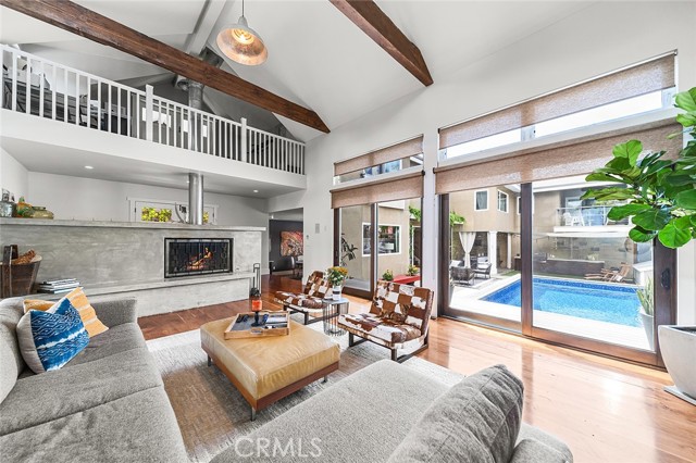 Detail Gallery Image 7 of 65 For 291 Argonne Ave, Long Beach,  CA 90803 - 5 Beds | 4 Baths