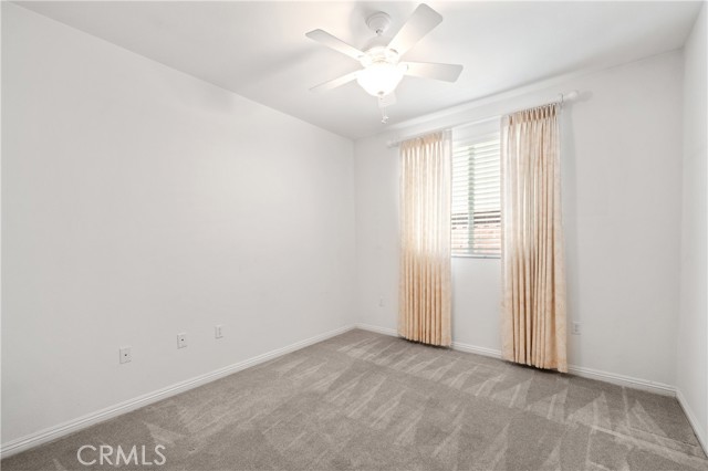 570 Olazabal Drive, Hemet CA: https://media.crmls.org/medias/27ca7810-79c5-4554-b56f-3ec24df98591.jpg