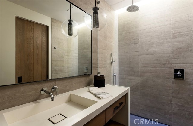 Detail Gallery Image 27 of 36 For 624 Ramona, Corona Del Mar,  CA 92625 - 4 Beds | 3/1 Baths