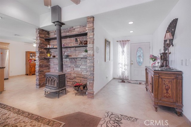 61975 La Brisa Drive, Joshua Tree CA: https://media.crmls.org/medias/27cb458b-95dd-4c11-9942-801665a83175.jpg
