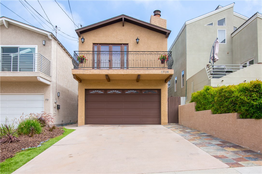 1716 Goodman Avenue, Redondo Beach, California 90278, 3 Bedrooms Bedrooms, ,2 BathroomsBathrooms,Residential,Sold,Goodman,NP17192011