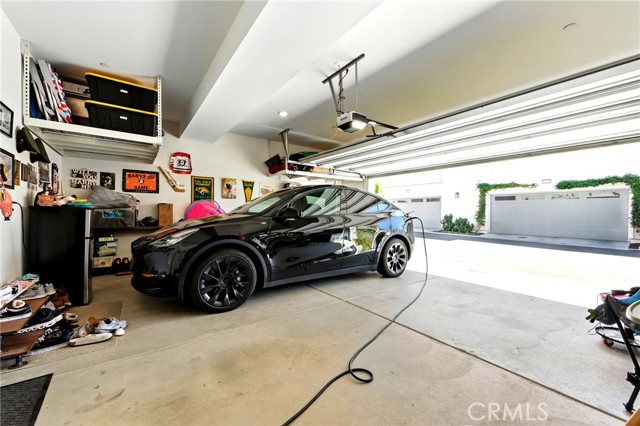 1121 Whirlwind Drive, Rancho Mission Viejo CA: https://media.crmls.org/medias/27ccfcee-ac7e-4551-bb74-5ff342889a8c.jpg