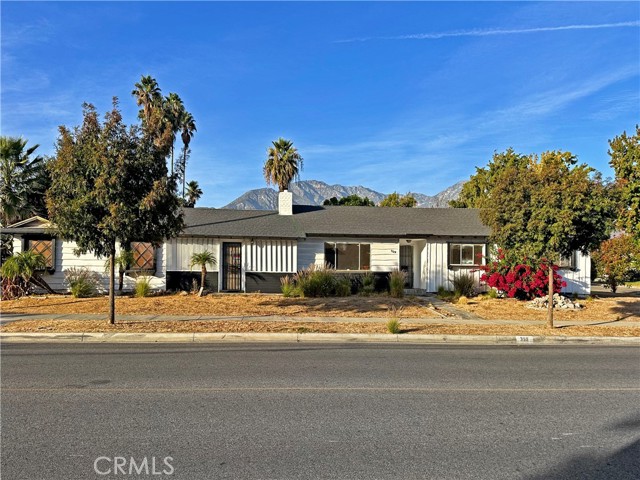 Detail Gallery Image 1 of 17 For 359 E 14th St, Upland,  CA 91786 - 3 Beds | 2 Baths