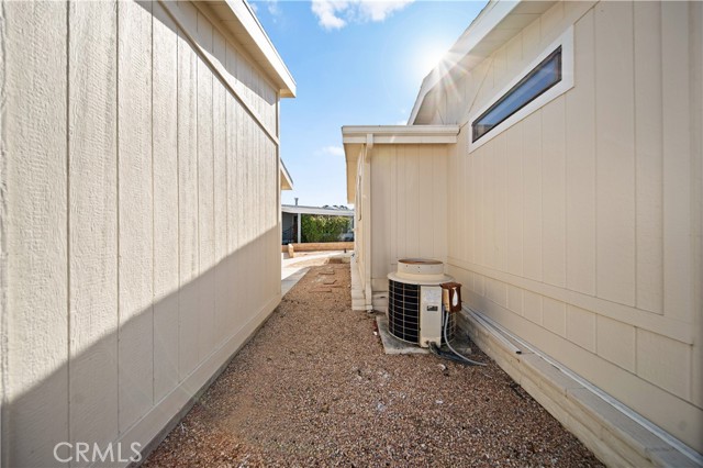 Detail Gallery Image 44 of 50 For 1469 Salem Ct, Oceanside,  CA 92057 - 3 Beds | 2 Baths