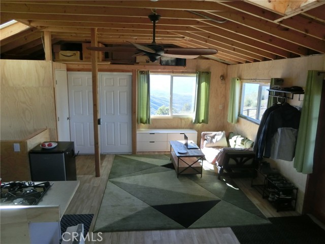 Detail Gallery Image 8 of 49 For 864 Watertrough Rd, Clearlake Oaks,  CA 95423 - 1 Beds | 1/1 Baths