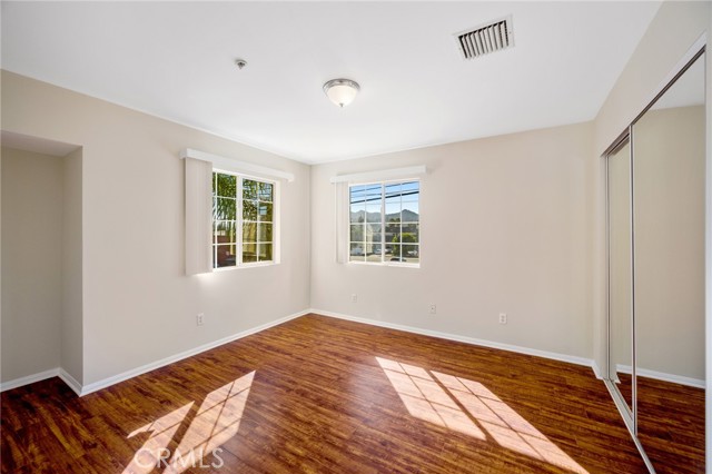 Detail Gallery Image 18 of 24 For 1011 Thompson Ave a,  Glendale,  CA 91201 - 3 Beds | 2/1 Baths