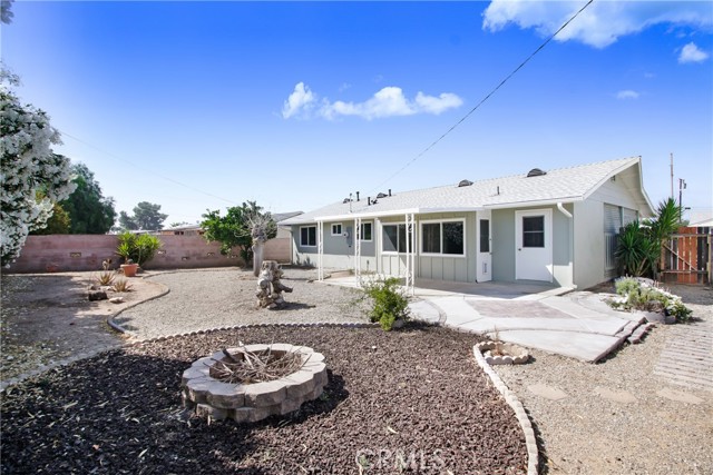 26220 Falsterbor Drive, Menifee CA: https://media.crmls.org/medias/27cf79ee-ff05-4916-bf46-796a4fe2b450.jpg