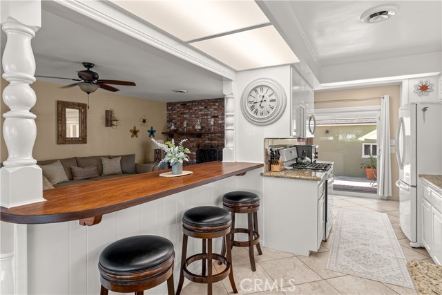 Detail Gallery Image 9 of 31 For 5930 Harvey Way, Lakewood,  CA 90713 - 2 Beds | 1 Baths