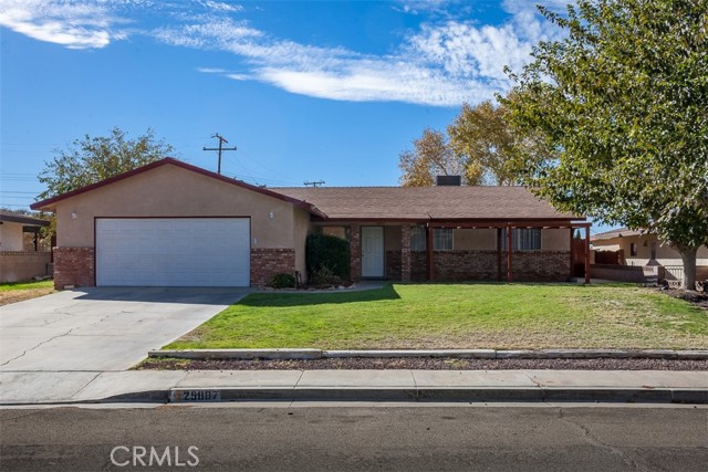 Detail Gallery Image 1 of 26 For 25807 Cherryhill Dr, Boron,  CA 93516 - 3 Beds | 2 Baths