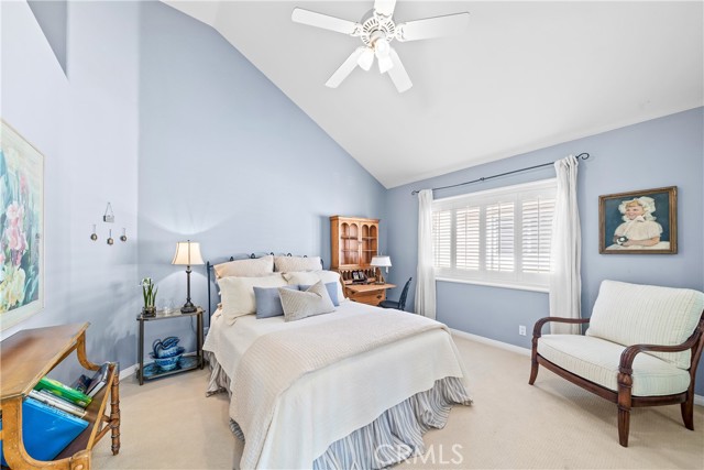22432 Rosebriar, Mission Viejo CA: https://media.crmls.org/medias/27d05f20-a951-4db4-9f43-6537ffe1f787.jpg